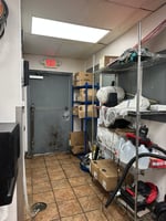 30953020