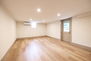 31084739