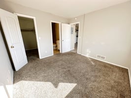 30957496