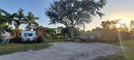 33580545