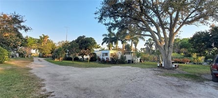 31060013