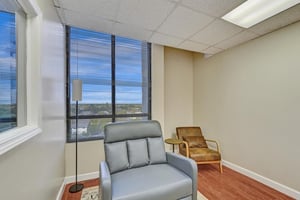 31061627