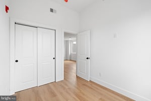 31069652