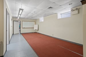 31076092