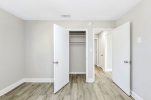 31076280