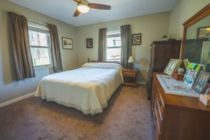 31080371