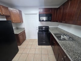 31082212