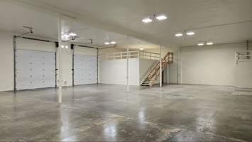31084505