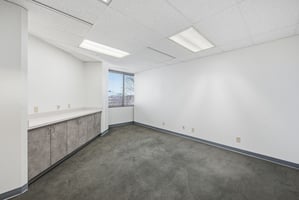 31084852