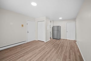 31090616