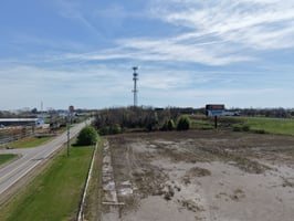 31095301