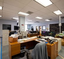 31098000