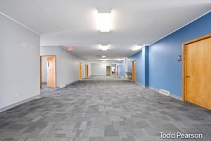 31105623