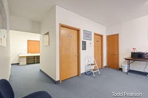 31105641