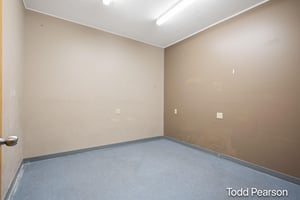 31105617