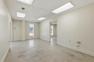 31732248