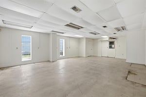 31732247