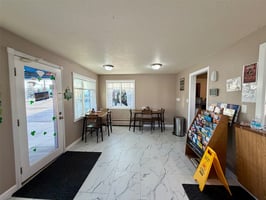 31651803