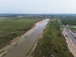 31156402