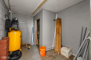 31163316