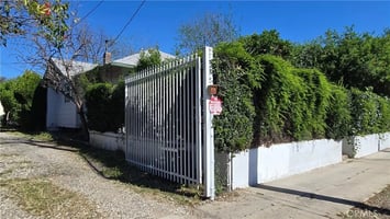 31589073