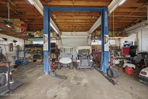 33153846