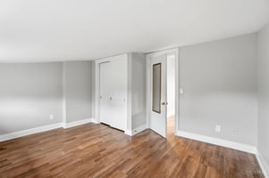 33133674