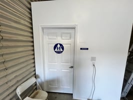 31225231