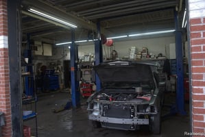 33669673