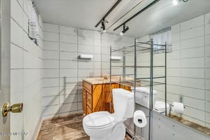 31253482