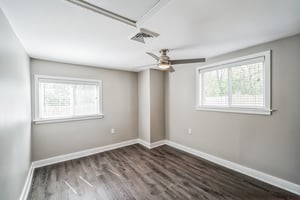 31260569