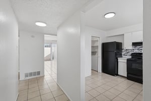 31569689