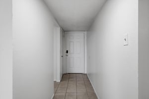 31569690