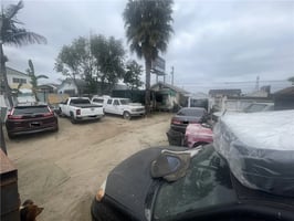 31282095
