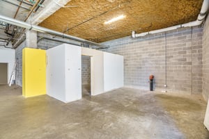 31864003