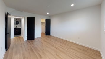 31275157