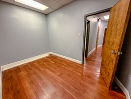 31305642