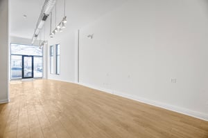 31569133