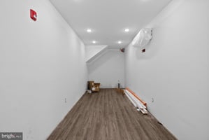 31334283