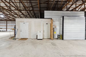 31373912
