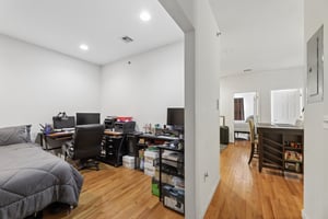 31375310
