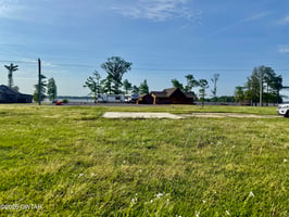 31705648