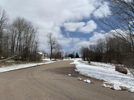 31385906