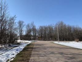 31385905