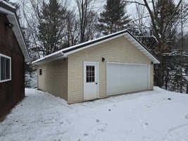 31386529
