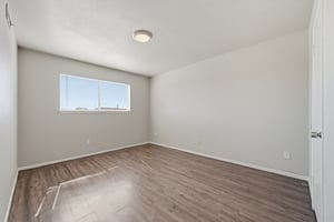 31390998