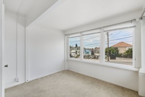 31393075