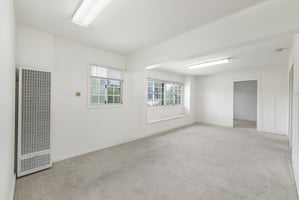 31393104