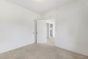 31393071