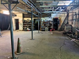 31523054